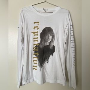 Taylor Swift Official Reputation Stadium Tour Long Sleeve Shirt
